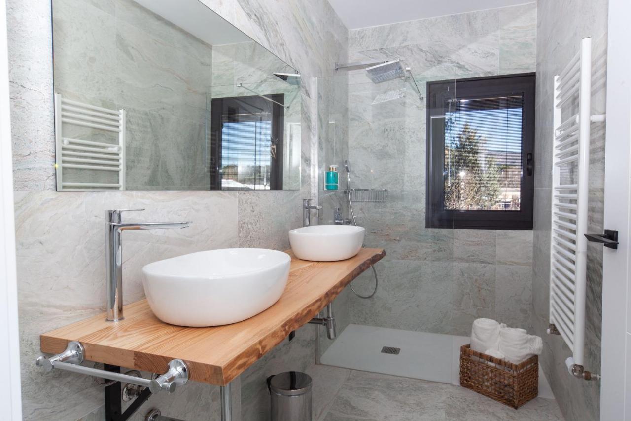 Duruelo Mountain Suites 杜鲁埃洛德拉谢拉 外观 照片